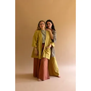 Short Kimono with Front Pockets - Pistachio 3