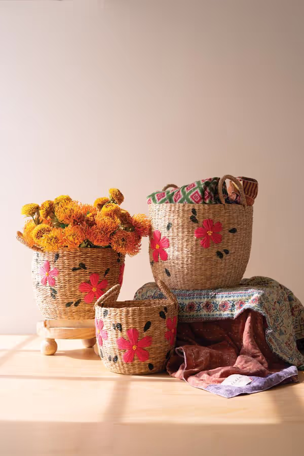 Set of 3 Seagrass Baskets with Embroidered Flowers