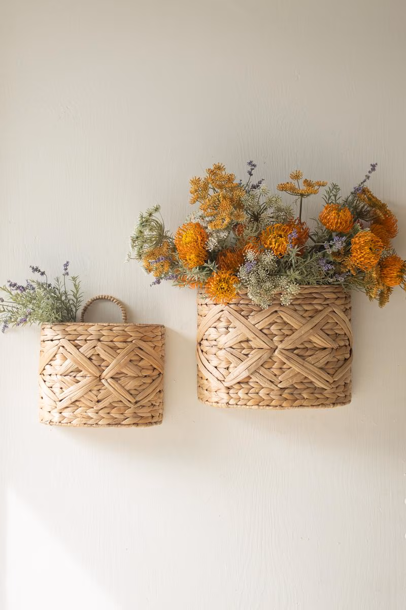 Set of 2 Seagrass Wall Baskets