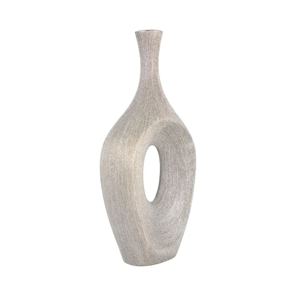 DUTTONRIDGE SILVER VASE 19 (IN)
