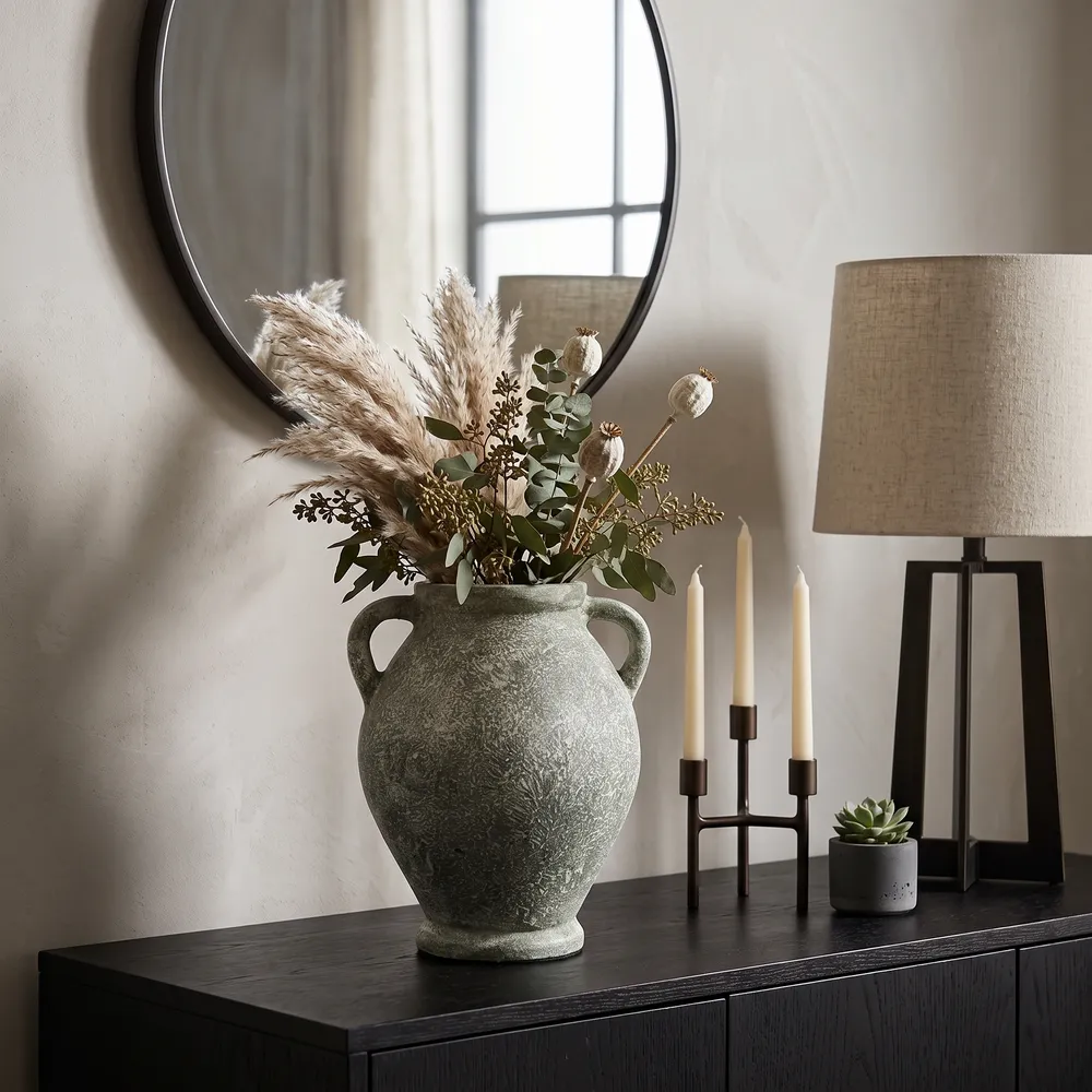 CHILTONLAND GREEN VASE 13 (IN)