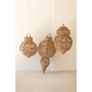 Set of 3 Large Woven Seagrass and Iron Ornaments 2