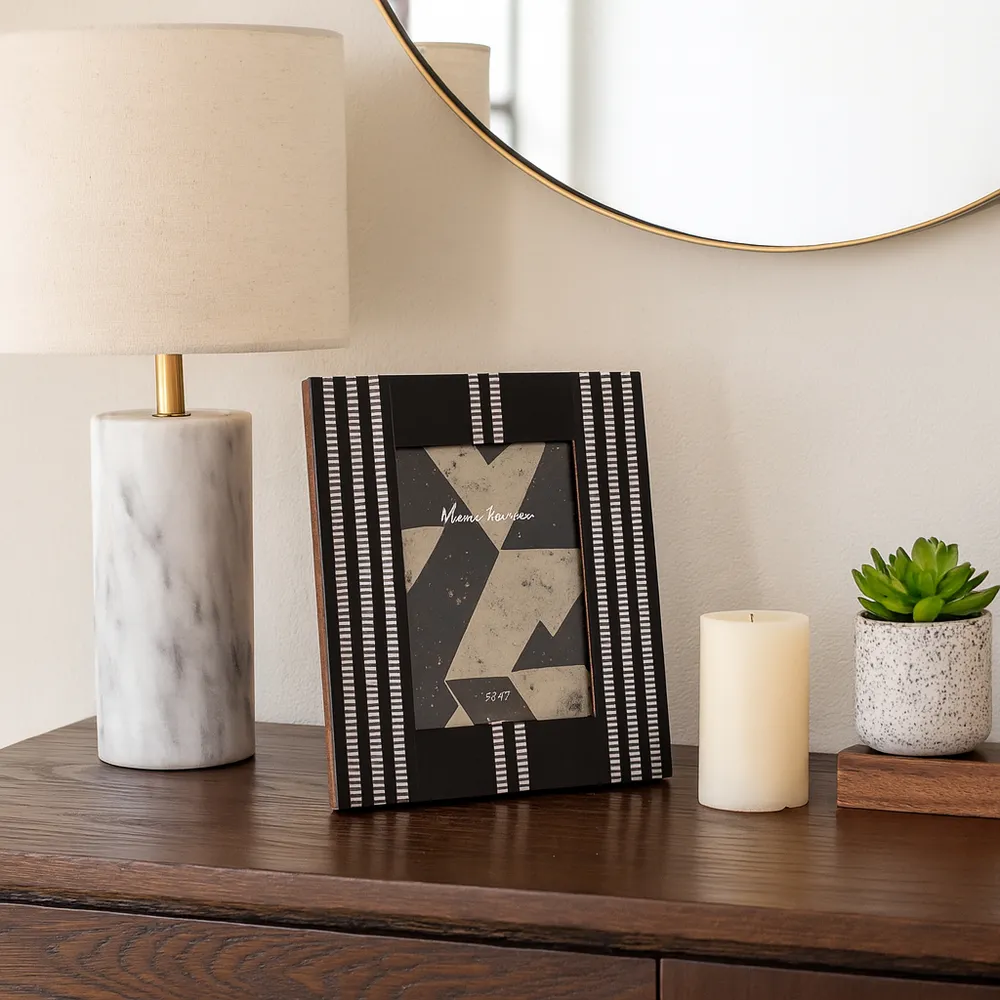 PAXTONBURN BLACK FRAME 1 (IN)