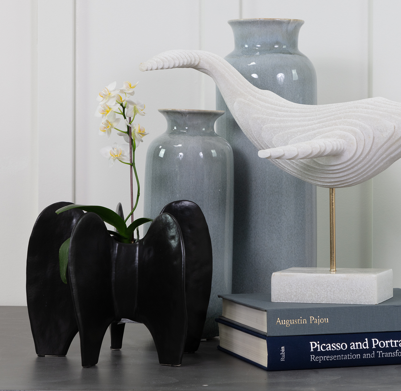 Eunoia Black Vase 3