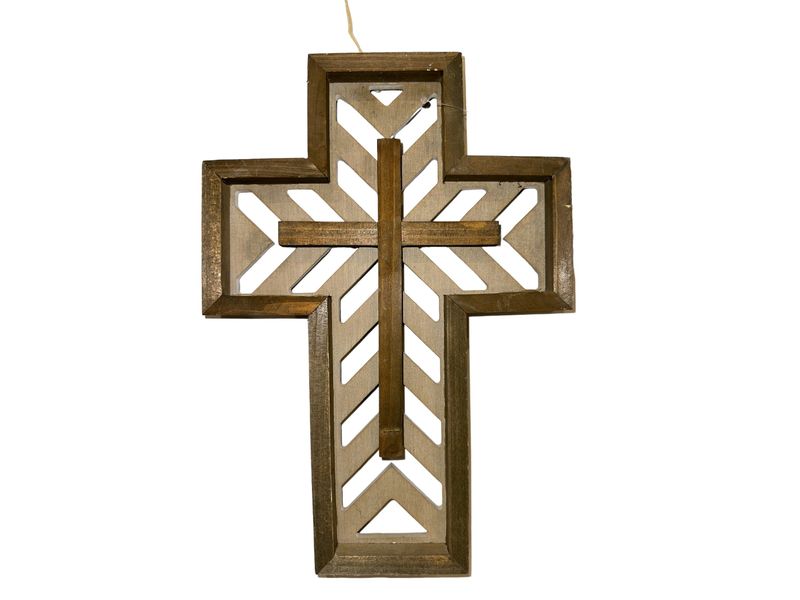 12.5" x 9" Chevron Wood Cross 1