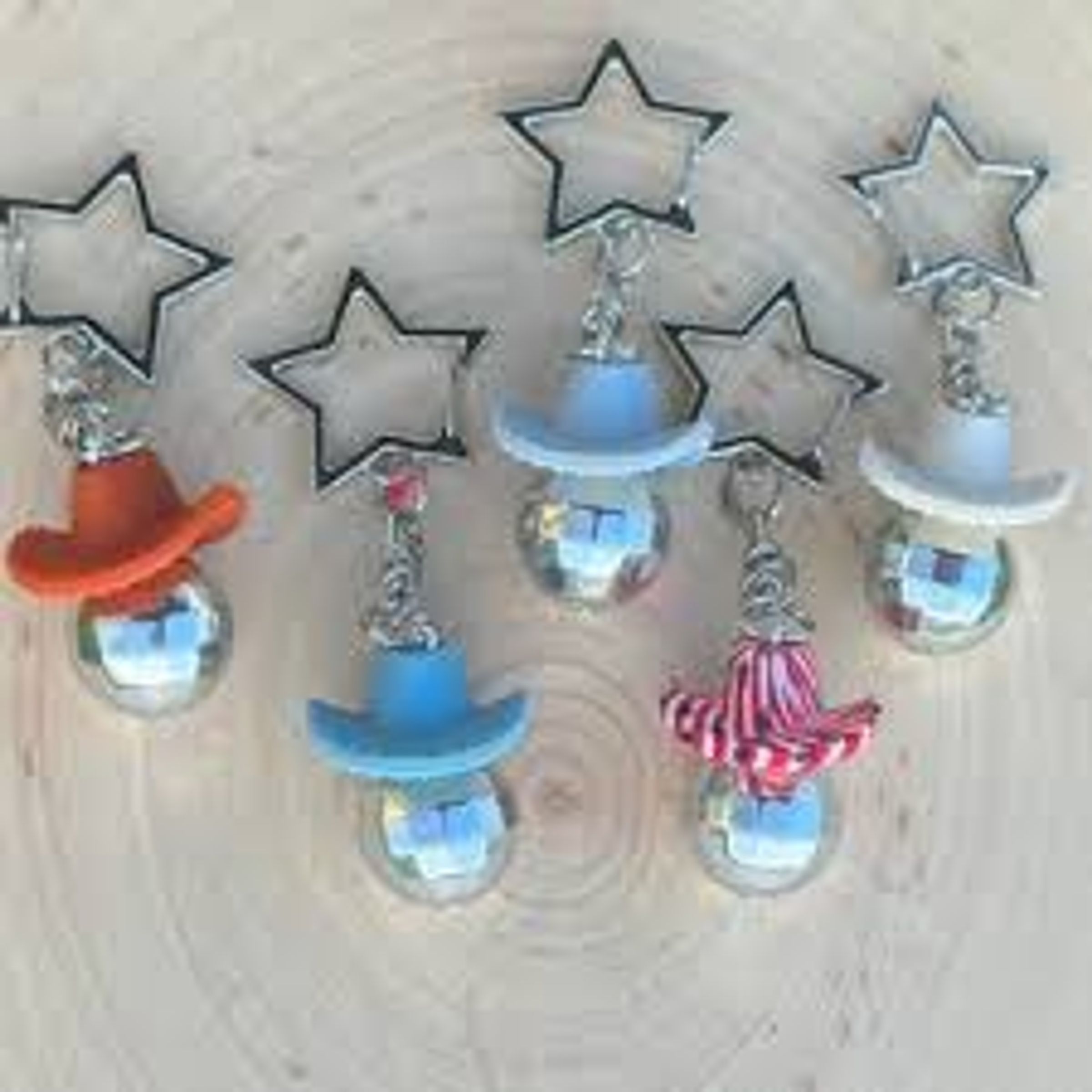 GLITTER KEYCHAIN - COWBOY HAT