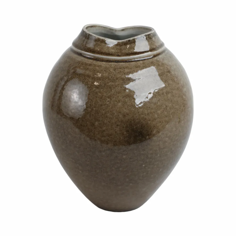 BROGANFORD BROWN VASE 11 (IN)