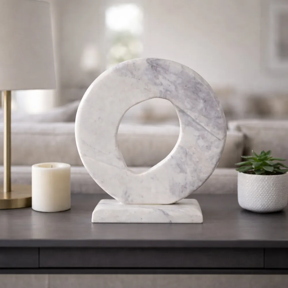 CARVERTON WHITE DECOR 17 (IN)