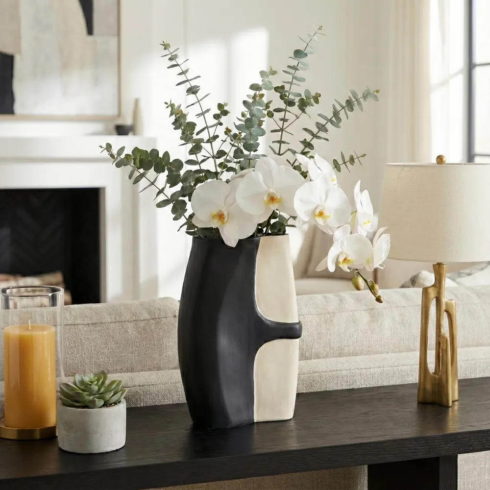 COLVINHOLM BLACK VASE 15 (IN)