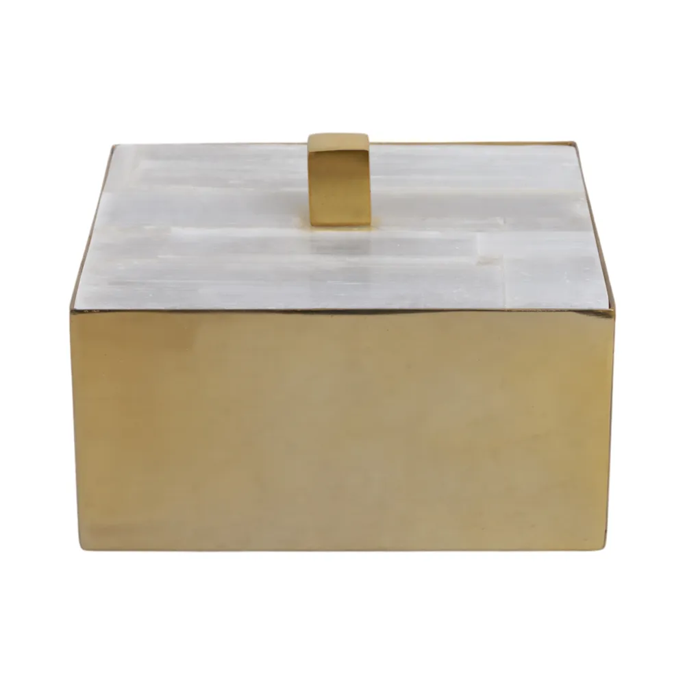 BERGENHAM WHITE BOX 4 (IN)