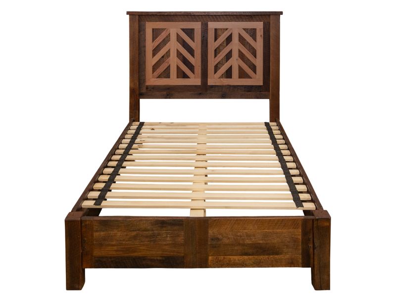 Colonial Barnwood Roanoke Bed with Rail System - Cal King 4