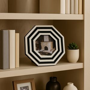 WRENCLIFF BLACK FRAME 1 (IN) 10