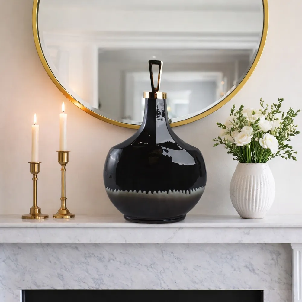 ELMONTGROVE BLACK GLASS VASE 20 (IN)
