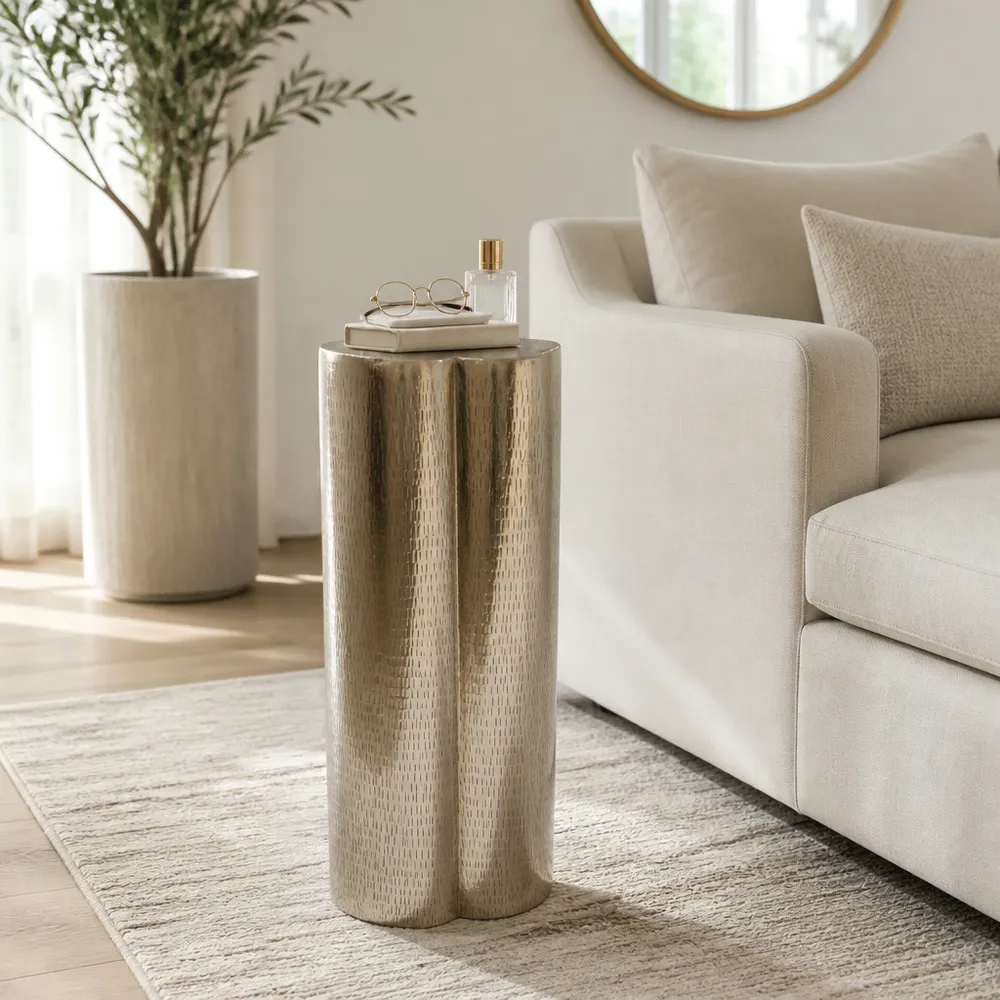 GALTONPARK GOLD TABLE 26 (IN)