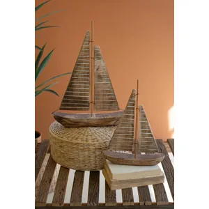 Set of 2 Rustic Recycled Wood Sailboats 1