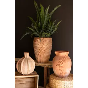 Ribbed Terracotta Vase 2