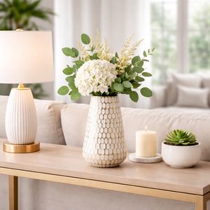 BARNETWICK GOLD VASE 12 (IN) 2