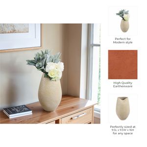 CHESTERMILL CREAM VASE 16 (IN) 10