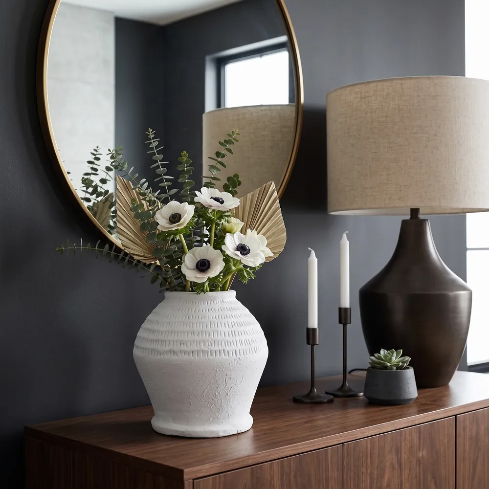 ROWANWORTH WHITE VASE 11 (IN)