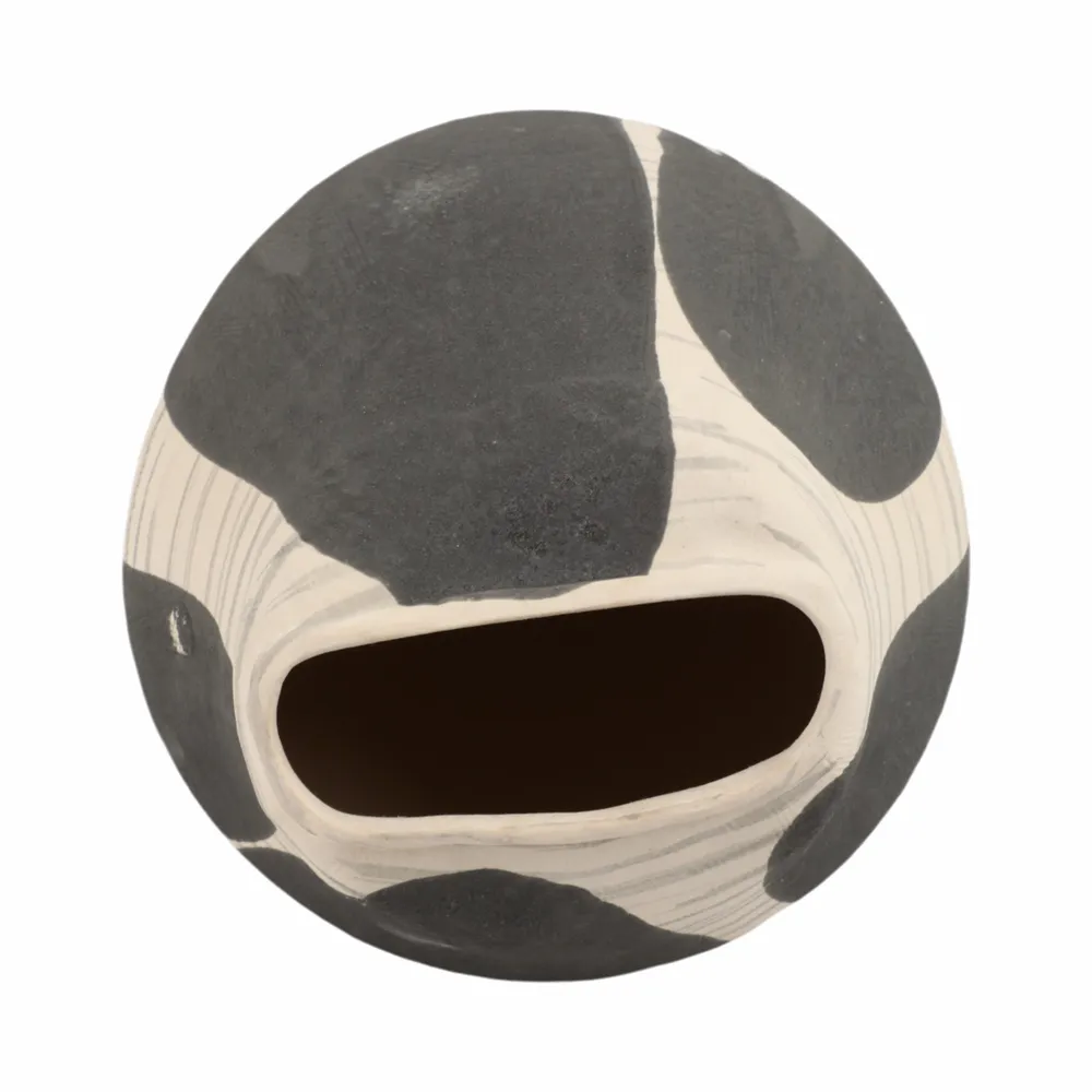 HESTONHAM BLACK VASE 15 (IN)