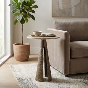 CHILTONGATE BRONZE TABLE 22 (IN) 9