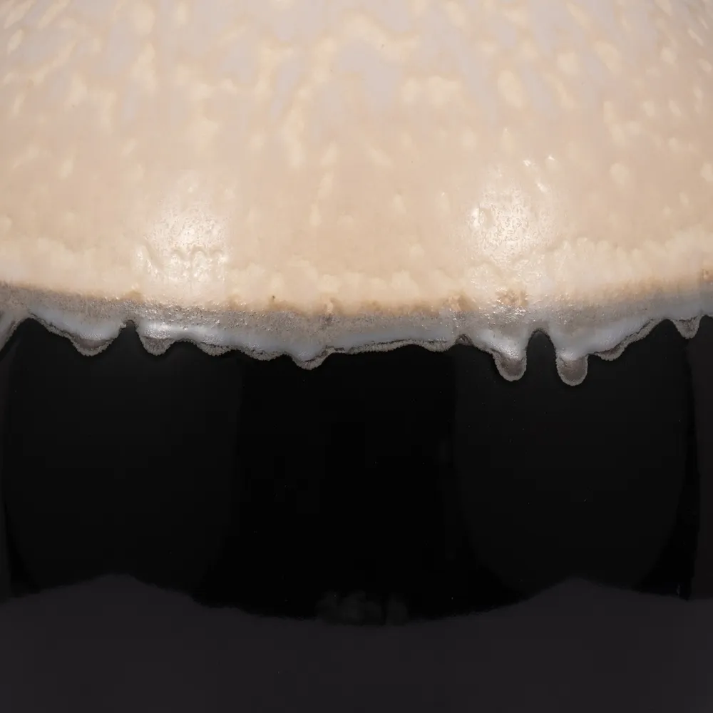 CARSONHAVEN WHITE VASE 19 (IN)