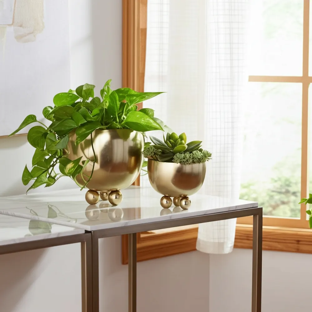 SLATEOAK SET OF 2 GOLD PLANTER 10 (IN)