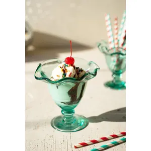 Recycled Glass Ice Cream Dish with Ruffled Edge 3