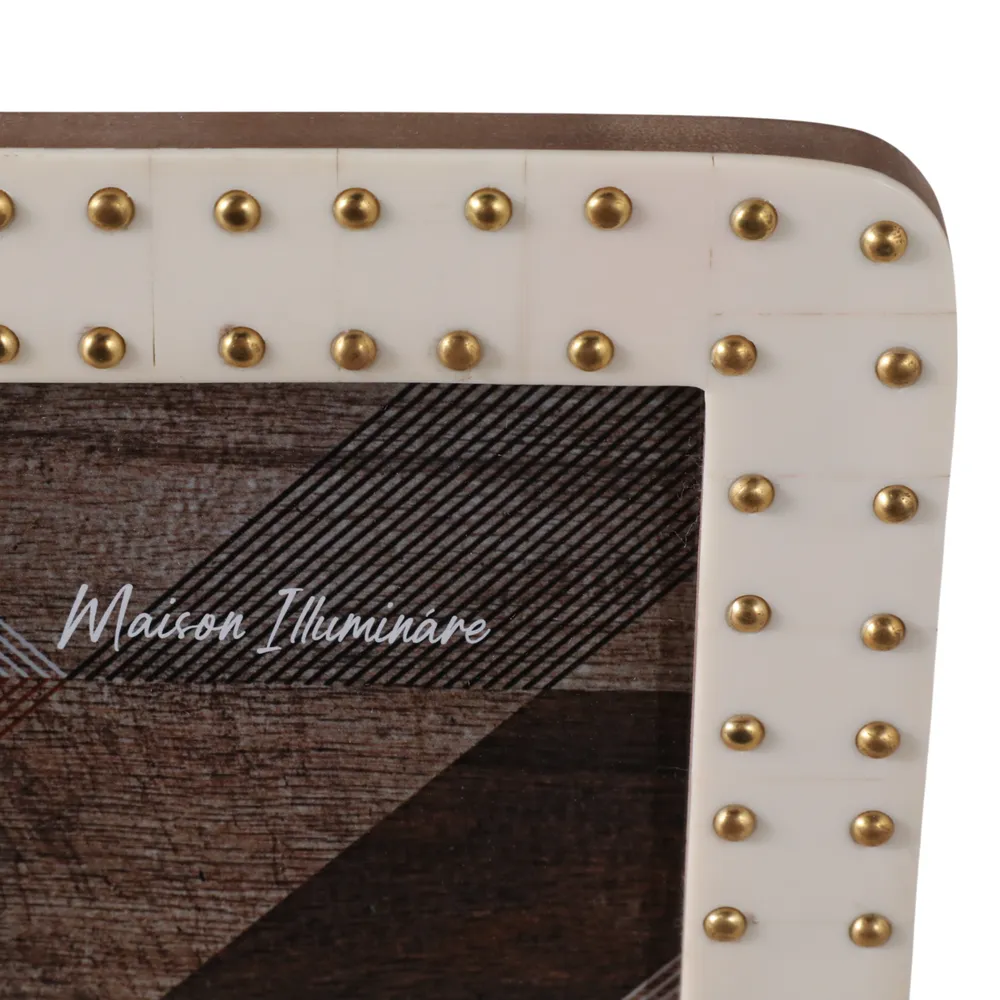 UPTONWICK IVORY FRAME 9 (IN)