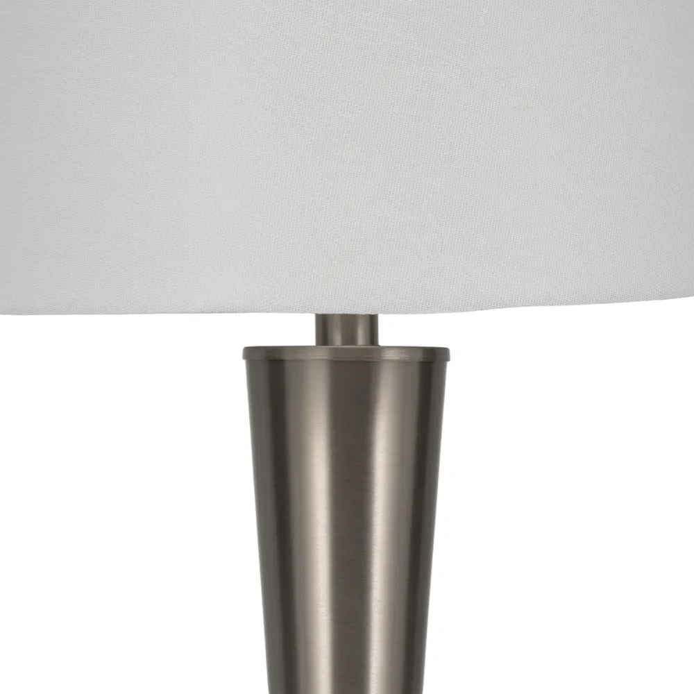 GROVERWIND SET OF 2 SILVER LAMPS 25 (IN)