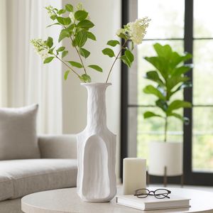 DAWSONWELL WHITE VASE 23 (IN) 11