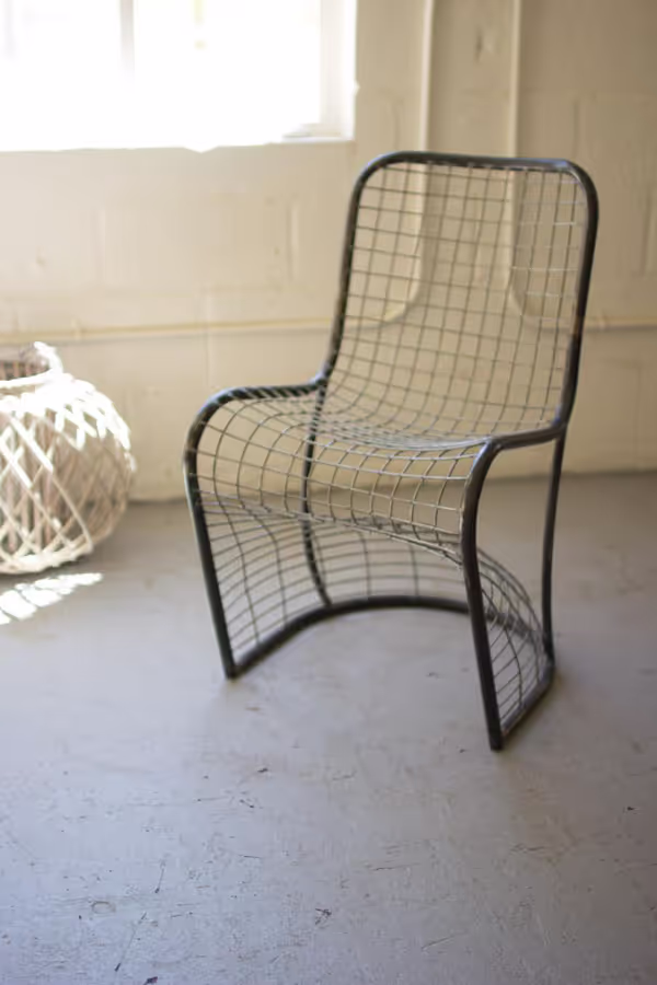 Woven Metal S-Chair