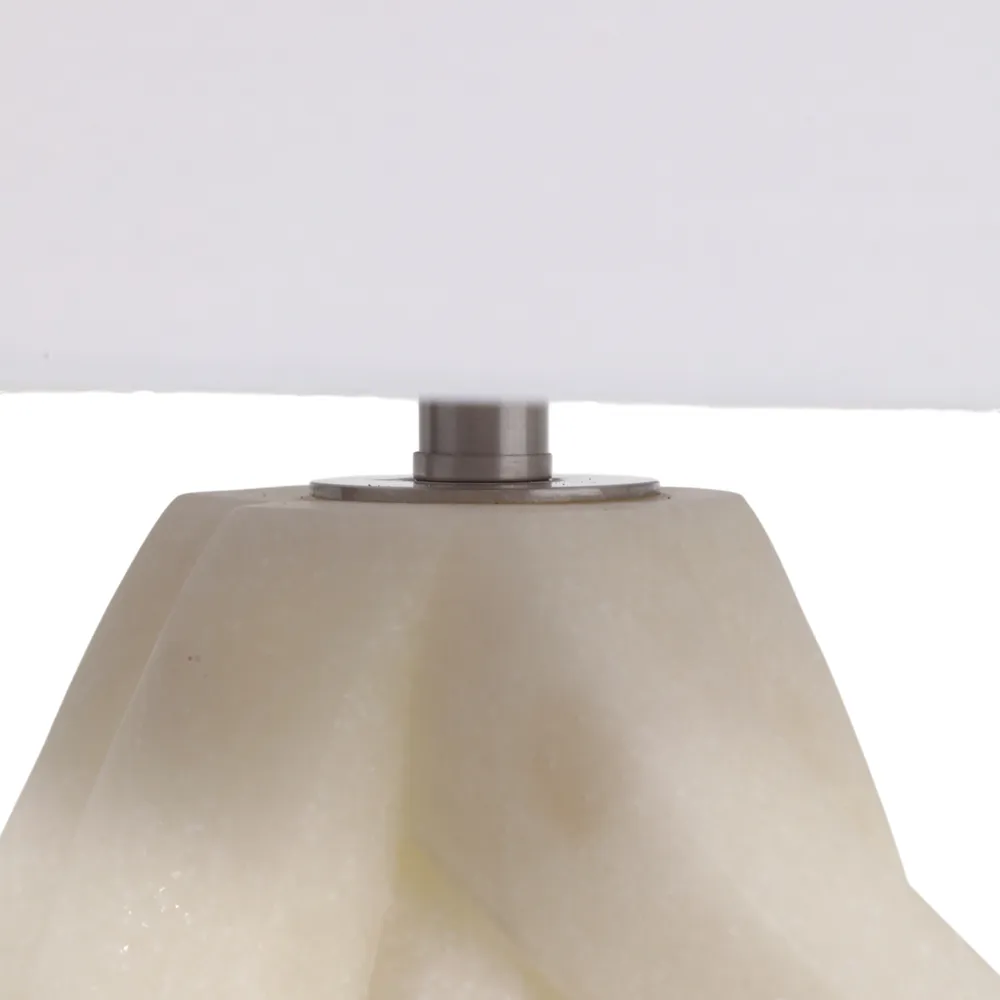 ROSEPORT IVORY LAMP 26 (IN)