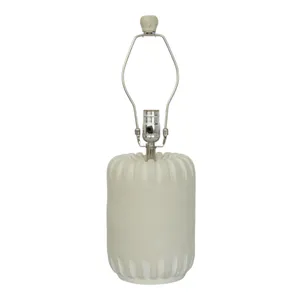 HUNTERRIDGE IVORY LAMP 20 (IN) 4