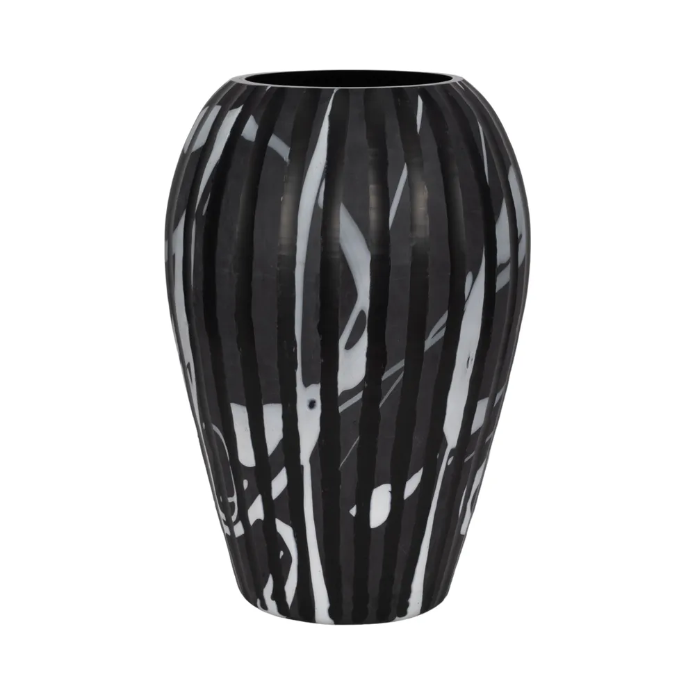 GARFIELDTON BLACK GLASS VASE 19 (IN)