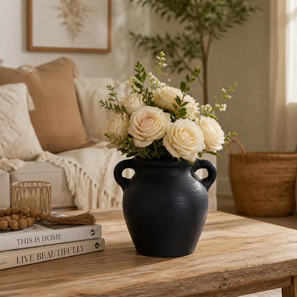 DRAKEWELL BLACK VASE 7 (IN)