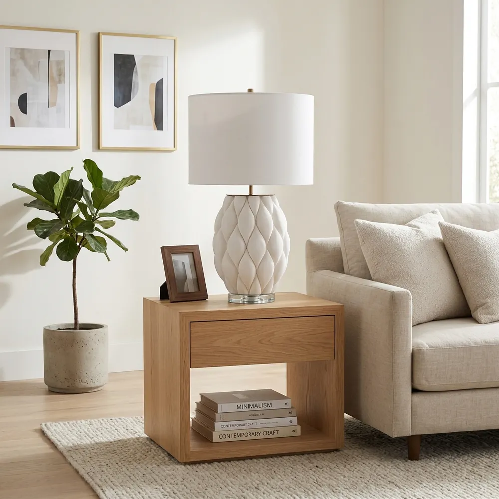 GRANGERMILL IVORY LAMP 24 (IN)