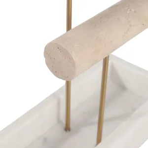 HOLCOMBMOOR WHITE JEWELRY STAND 9 (IN) 8