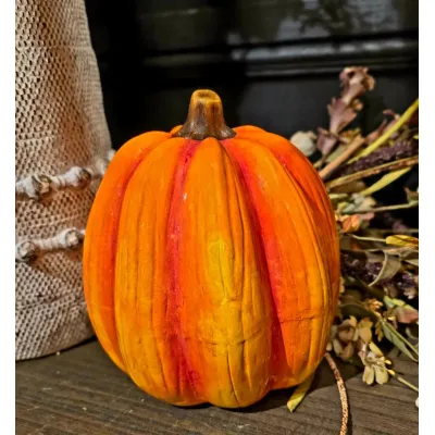 Pumpkinette 6x6x7in