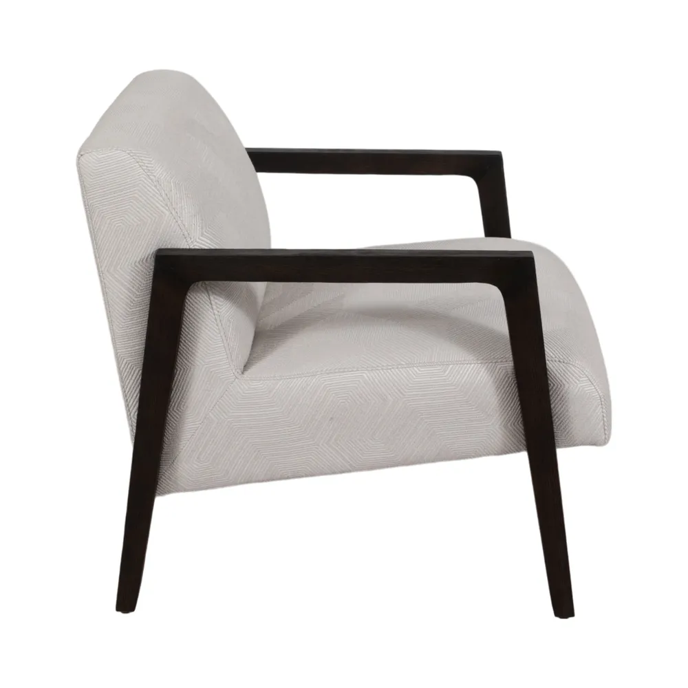 DERMOTWAY WHITE CHAIR 30 (IN)