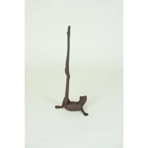 Cast Iron Frog Paper Towel Holder 4