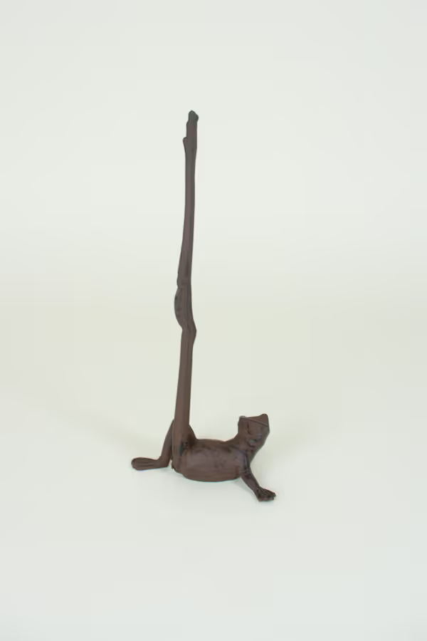 Cast Iron Frog Paper Towel Holder