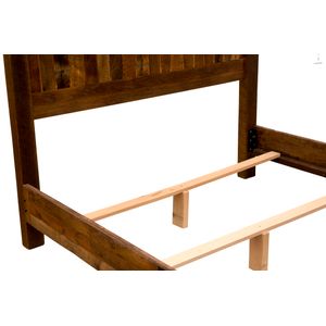 Barnwood Traditional Bed - Queen 6