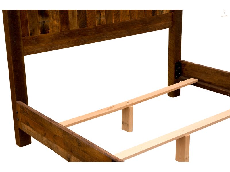 Barnwood Traditional Bed - Cal King 5