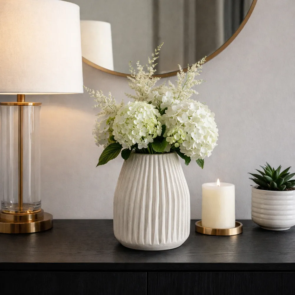 WESTONGATE WHITE VASE 9 (IN)