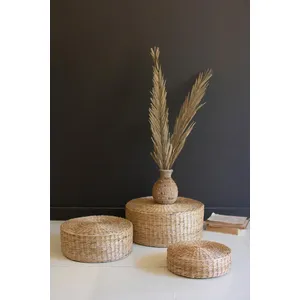 Set of 3 Tabletop Seagrass Risers 3