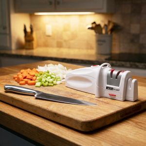 AccuSharp Cordless Electric Knife Sharpener 5