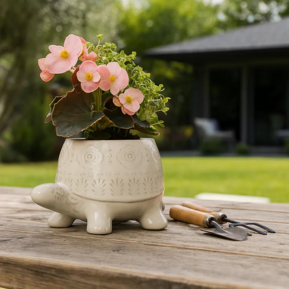FARGOCROSS WHITE PLANTER 4 (IN)