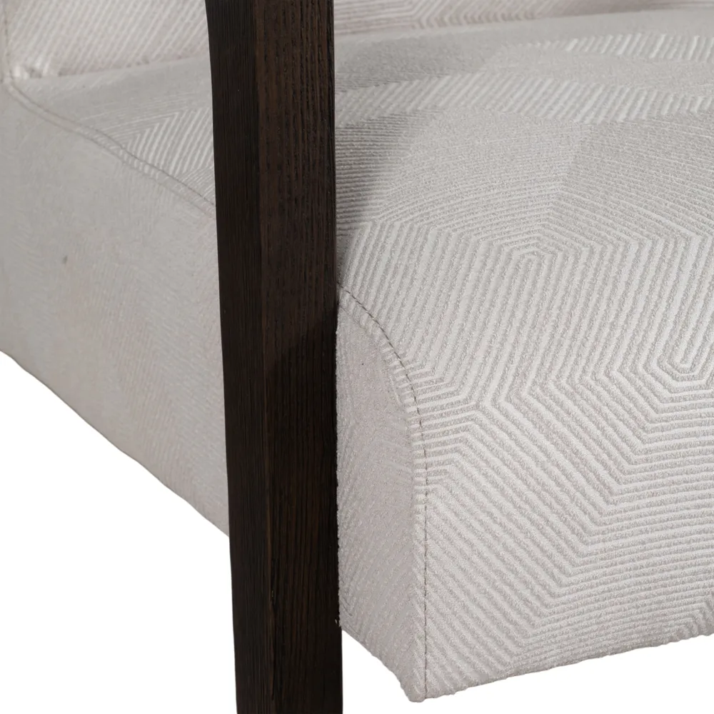 DERMOTWAY WHITE CHAIR 30 (IN)
