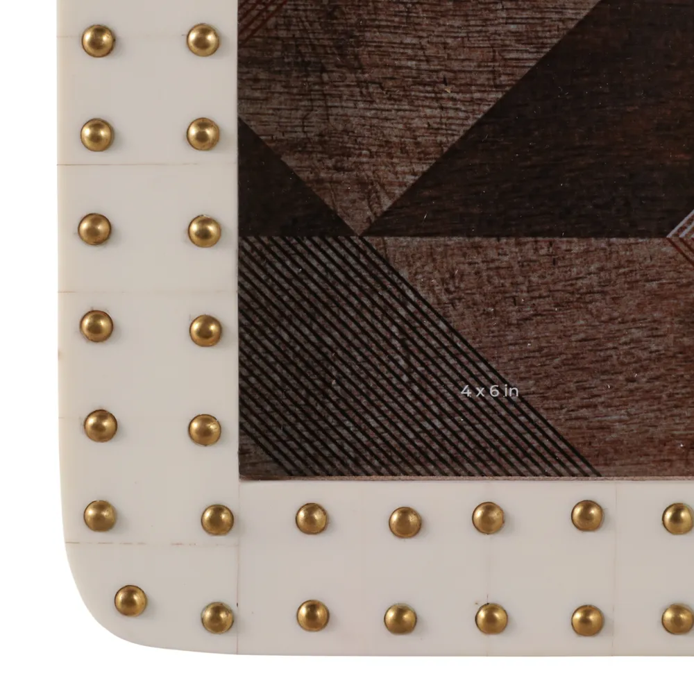DANFORTHSHAW IVORY FRAME 8 (IN)